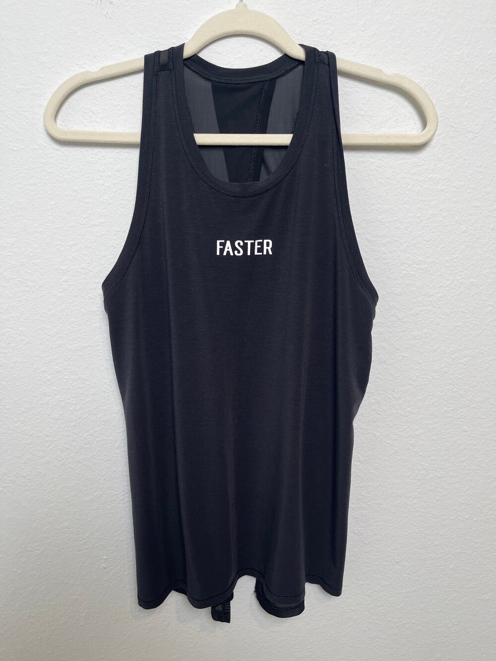 GapFit Breathe Women’s S Black Faster Racerback Mesh Workout Running Tank Top